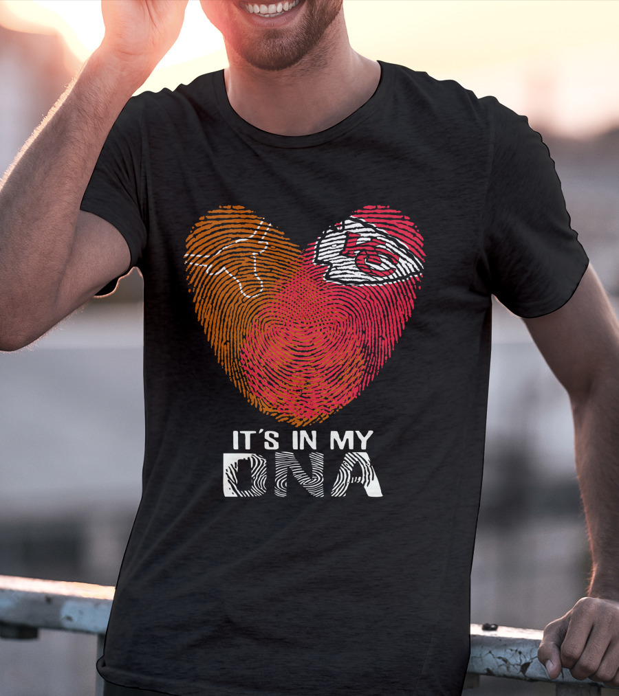 Texas Longhorns Kansas City Chiefs It's In My Dna Fingerprint Heart T-Shirt