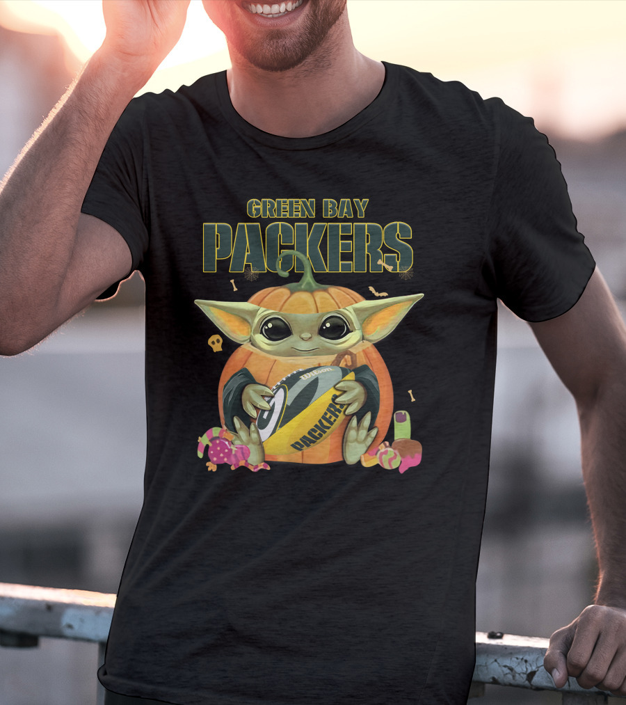 Green Bay Packers Halloween Baby Yoda Football T-Shirt