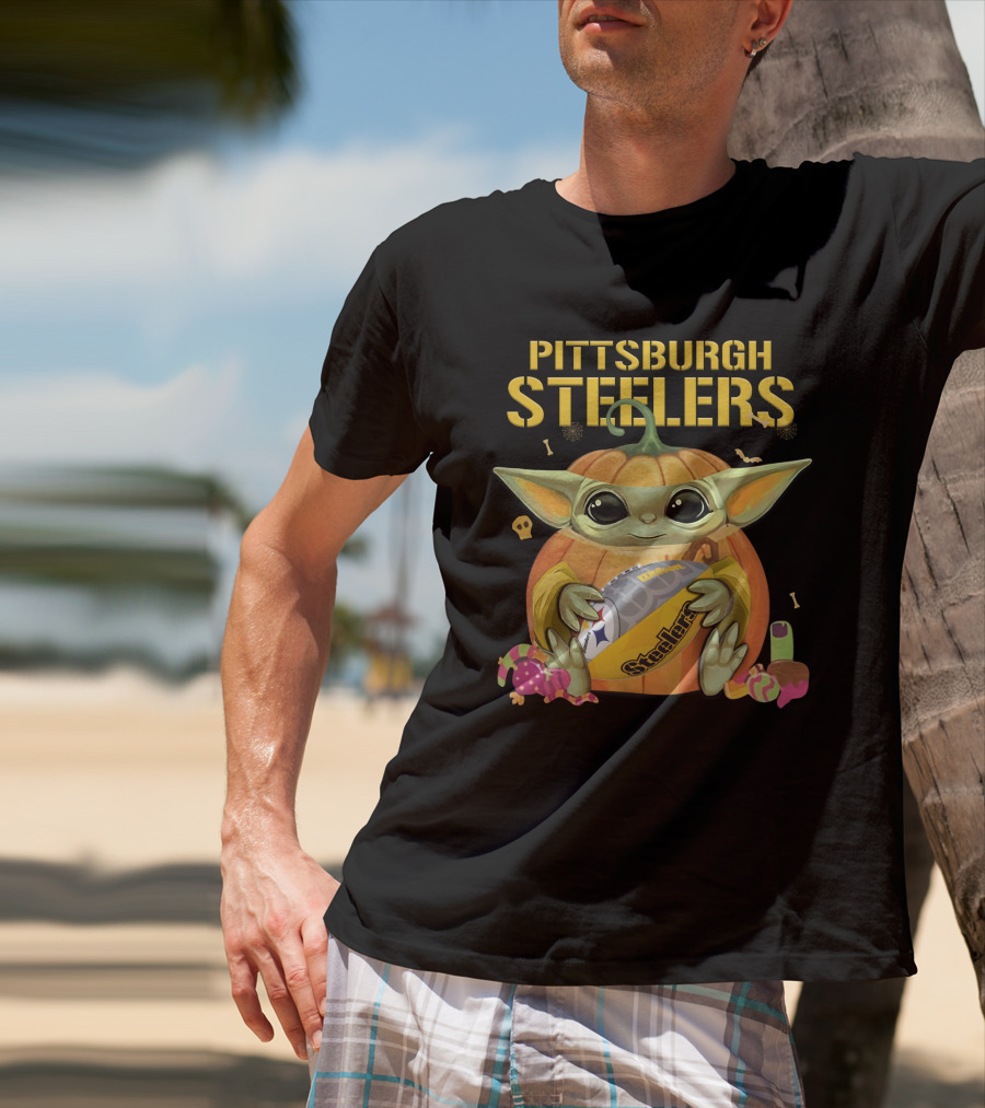 Pittsburgh Steelers Yoda Football Pumpkin Halloween Candy T-Shirt
