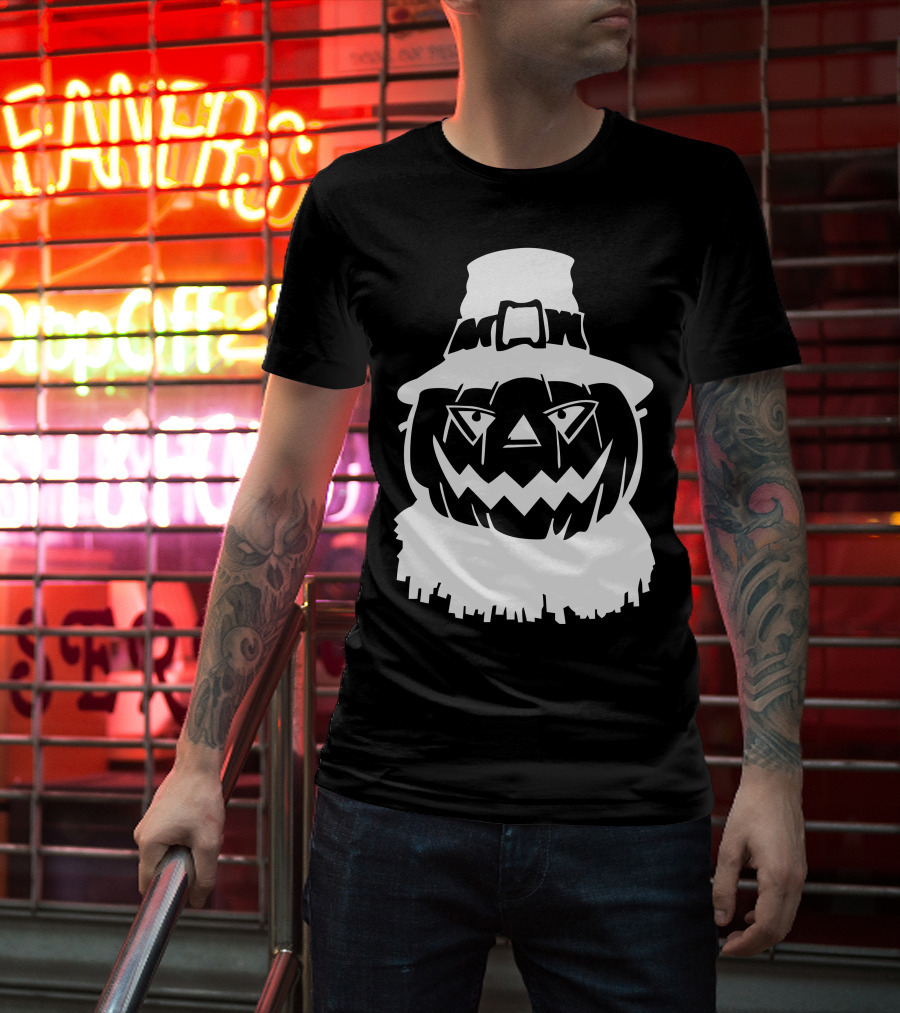 Pumpkin Face Scarecrow Hat T-Shirt