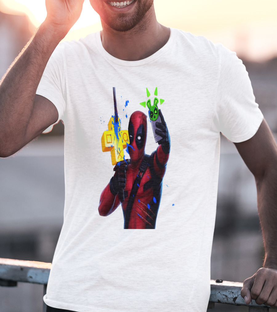 Deadpool Videogame Gamer Selfie With Iconic Controller And Green Bomb Symbols T-Shirt