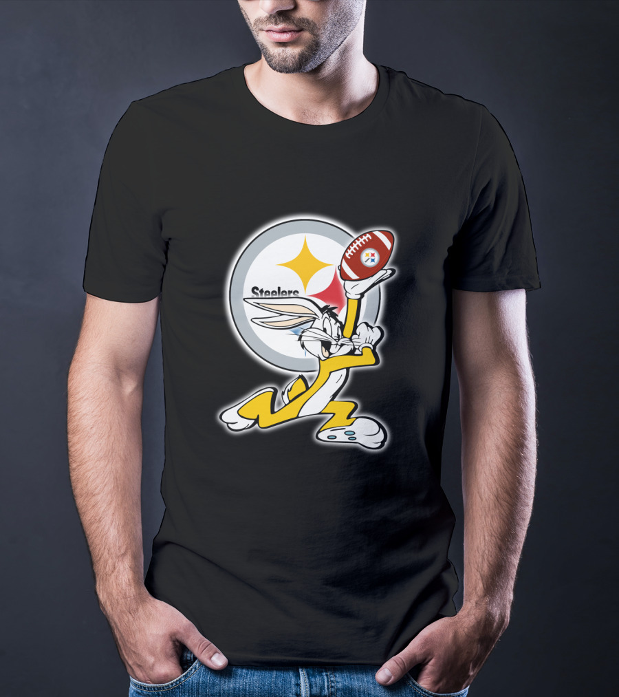 Pittsburgh Steelers Bugs Bunny Football T-Shirt