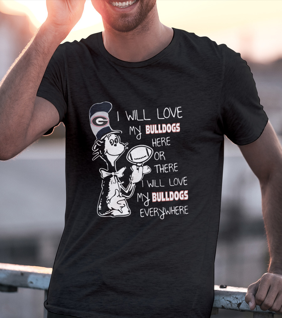 Georgia Bulldogs Football Love Everywhere Bulldog Fan Cartoon T-Shirt