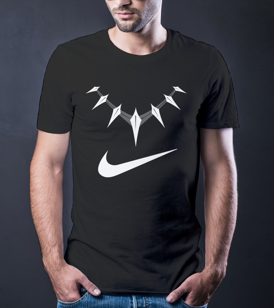 Nike Avengers Cool Black Panther Necklace Swoosh T-Shirt