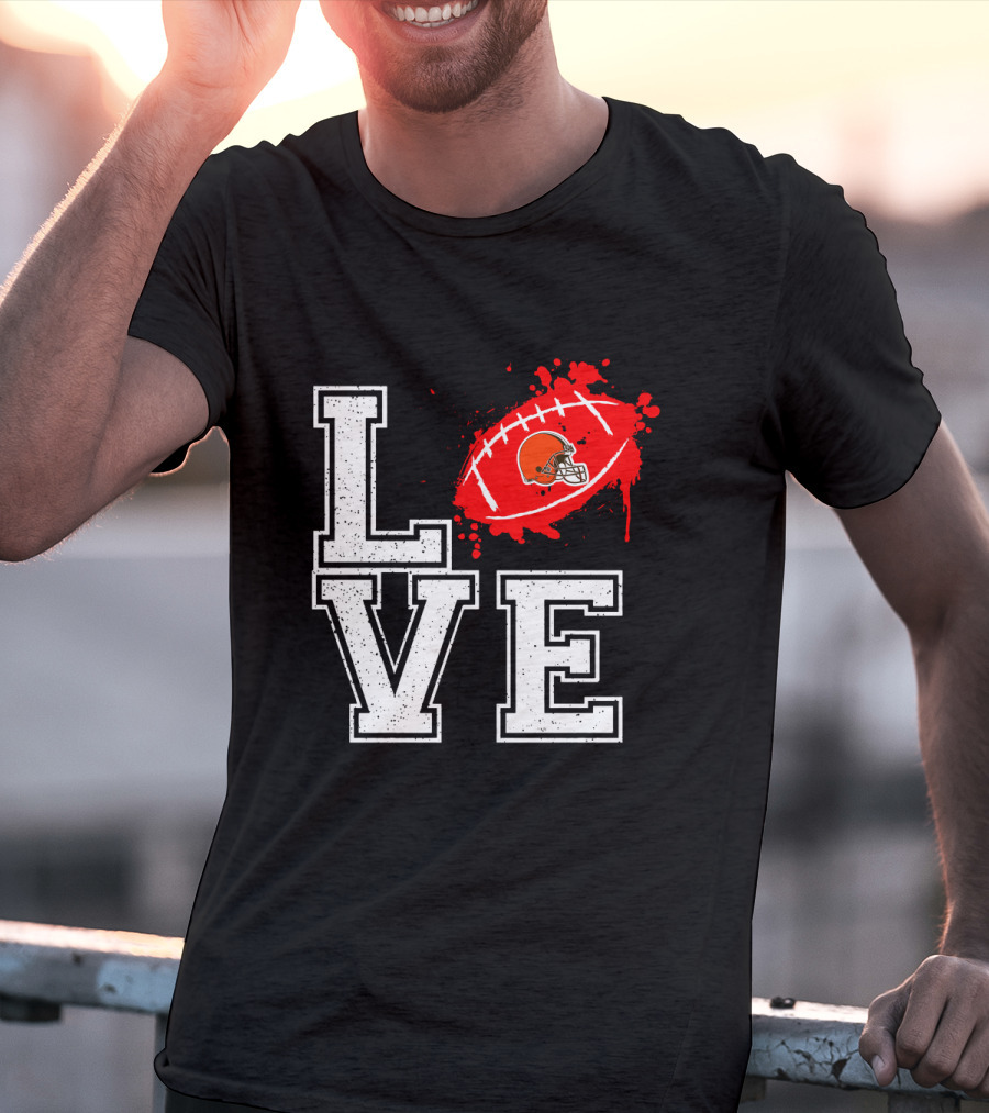Love Cleveland Browns Football Helmet T-Shirt