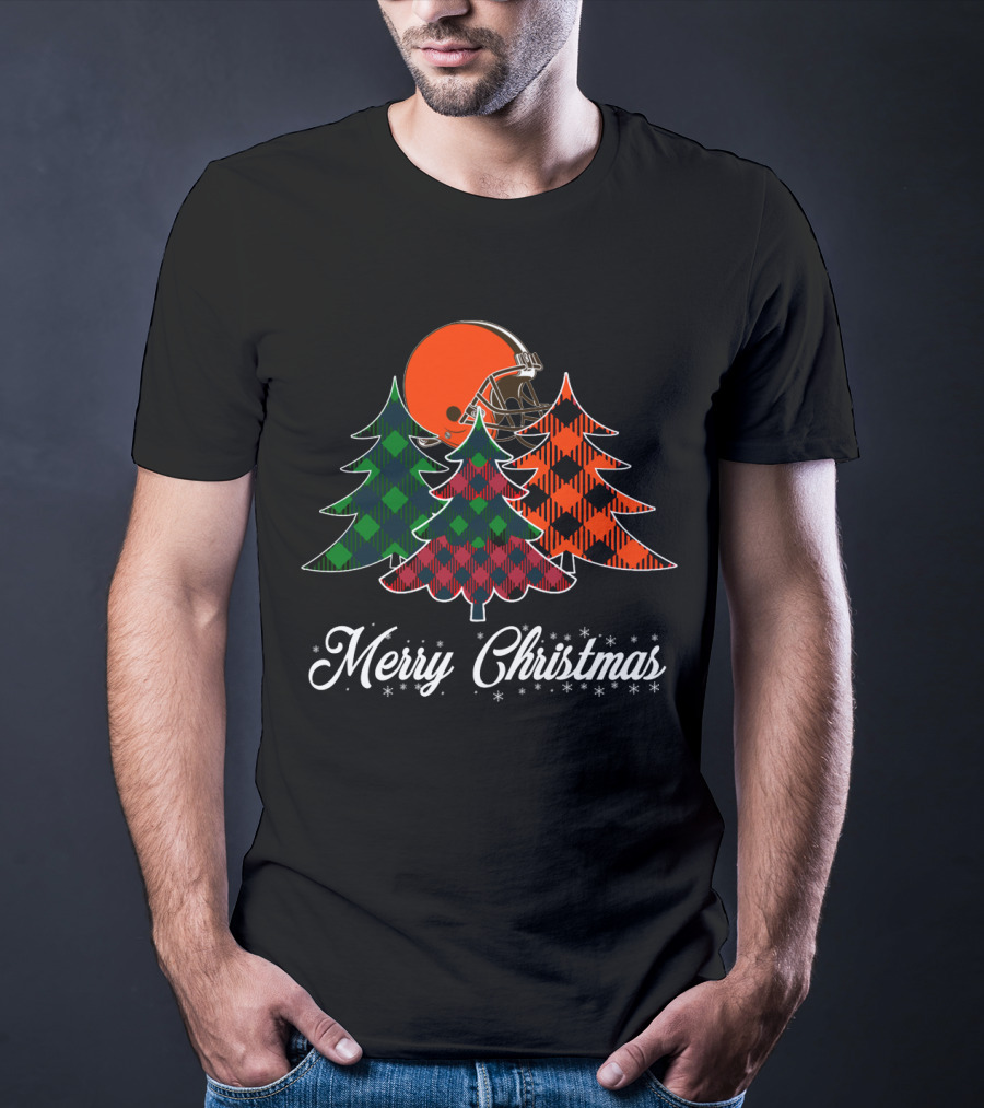 Merry Christmas Cleveland Browns Helmet And Plaid Trees T-Shirt