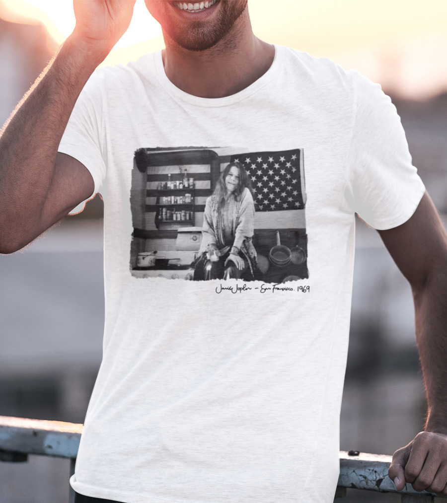 Janis Joplin San Francisco 1969 Kitchen Scene With American Flag T-Shirt