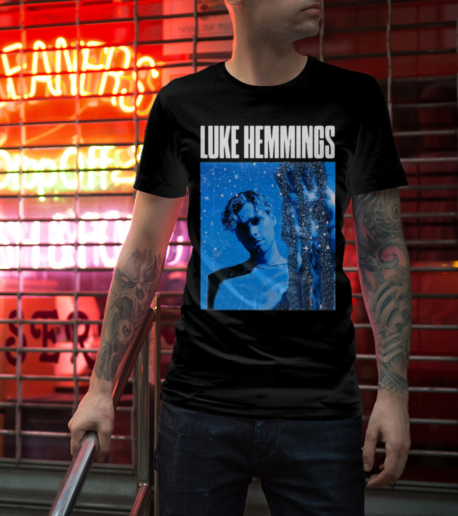 Luke Hemmings Live At The Fonda June 08 Blue Starry Night Aesthetic T-Shirt