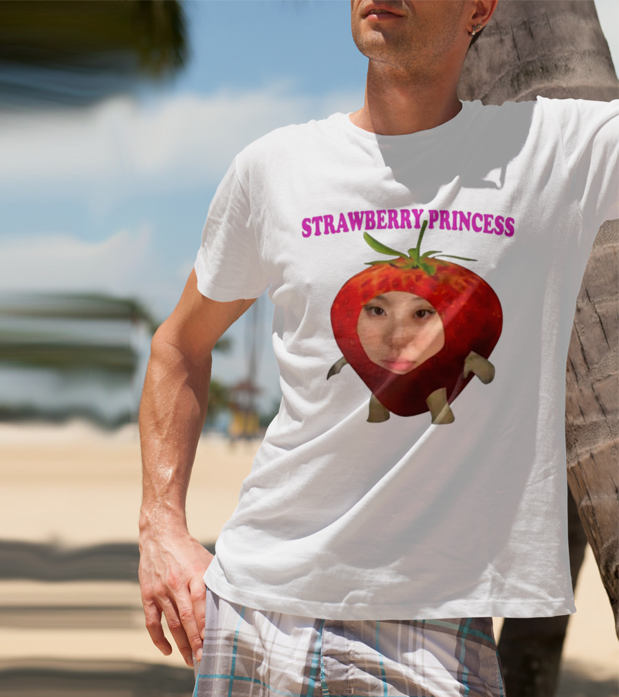 Chaeyoung Strawberry Princess In A Strawberry Costume T-Shirt