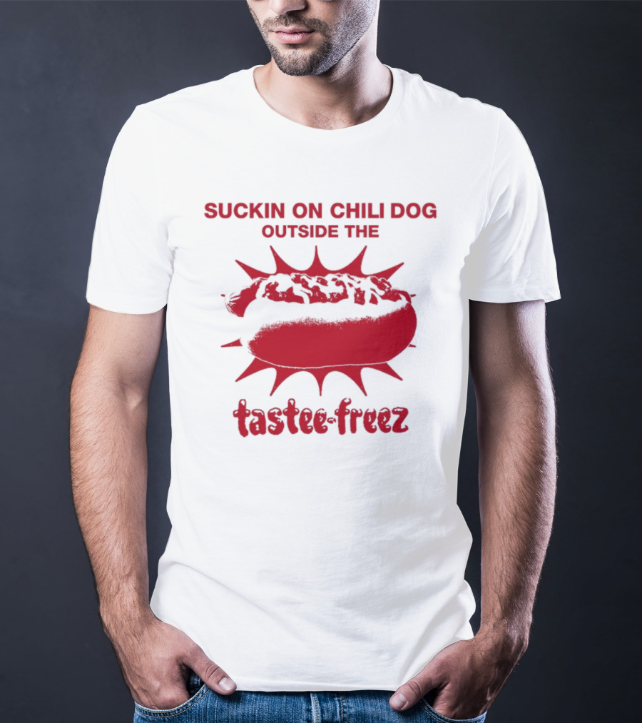Sunshineskate Suckin On Chili Dog Outside The Tastee Freez Retro Vibes T-Shirt