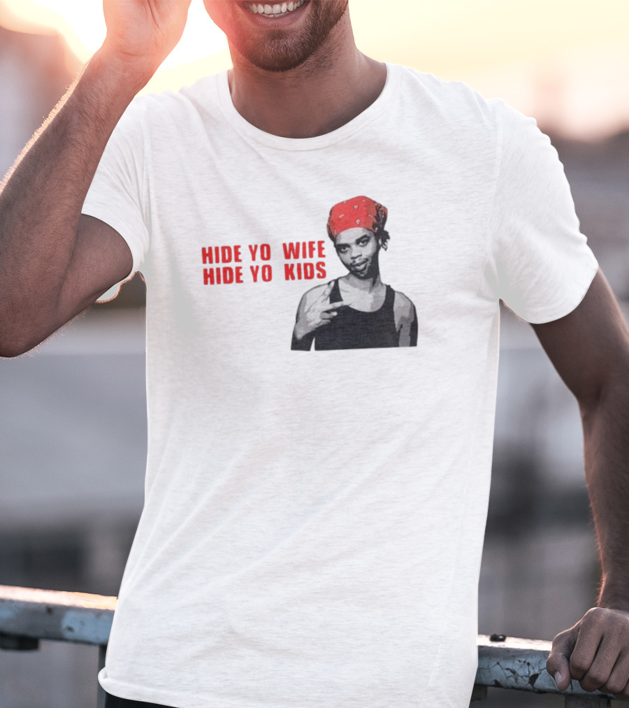 Hide Yo Wife Hide Yo Kids Viral Meme Red Bandana Image T-Shirt
