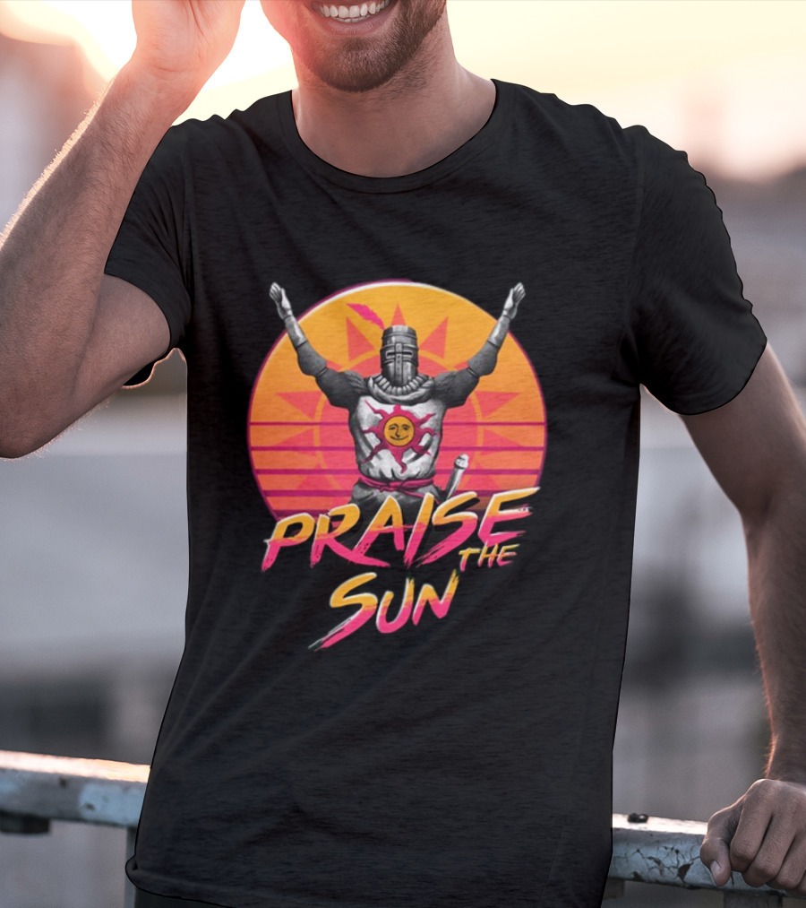 Praise The Sun Solaire Of Astora Dark Souls Knight Retro Sunset T-Shirt