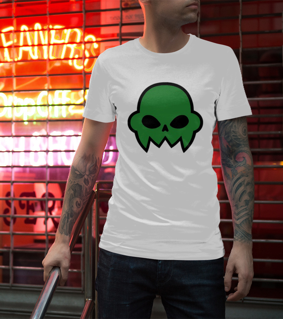 Jake's Green Skull Iconic Halloween Shadow T-Shirt