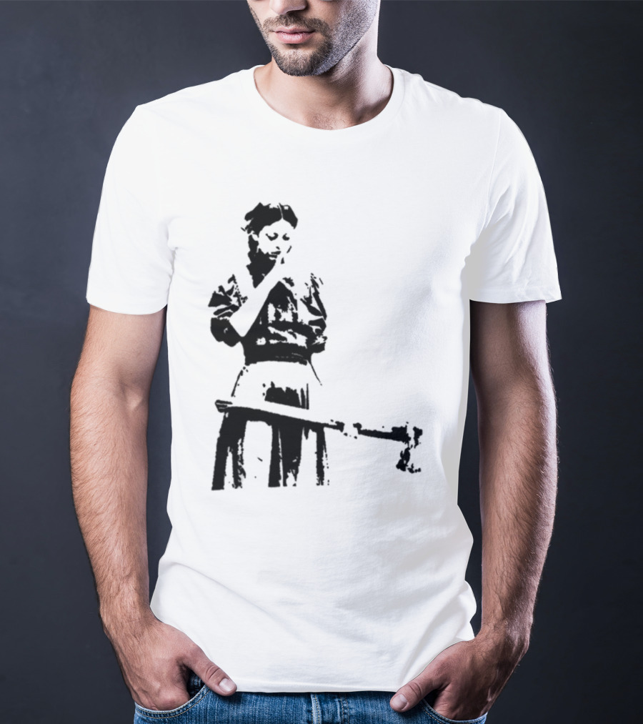 Mia Goth Pearl Film Character With Weapon T-Shirt