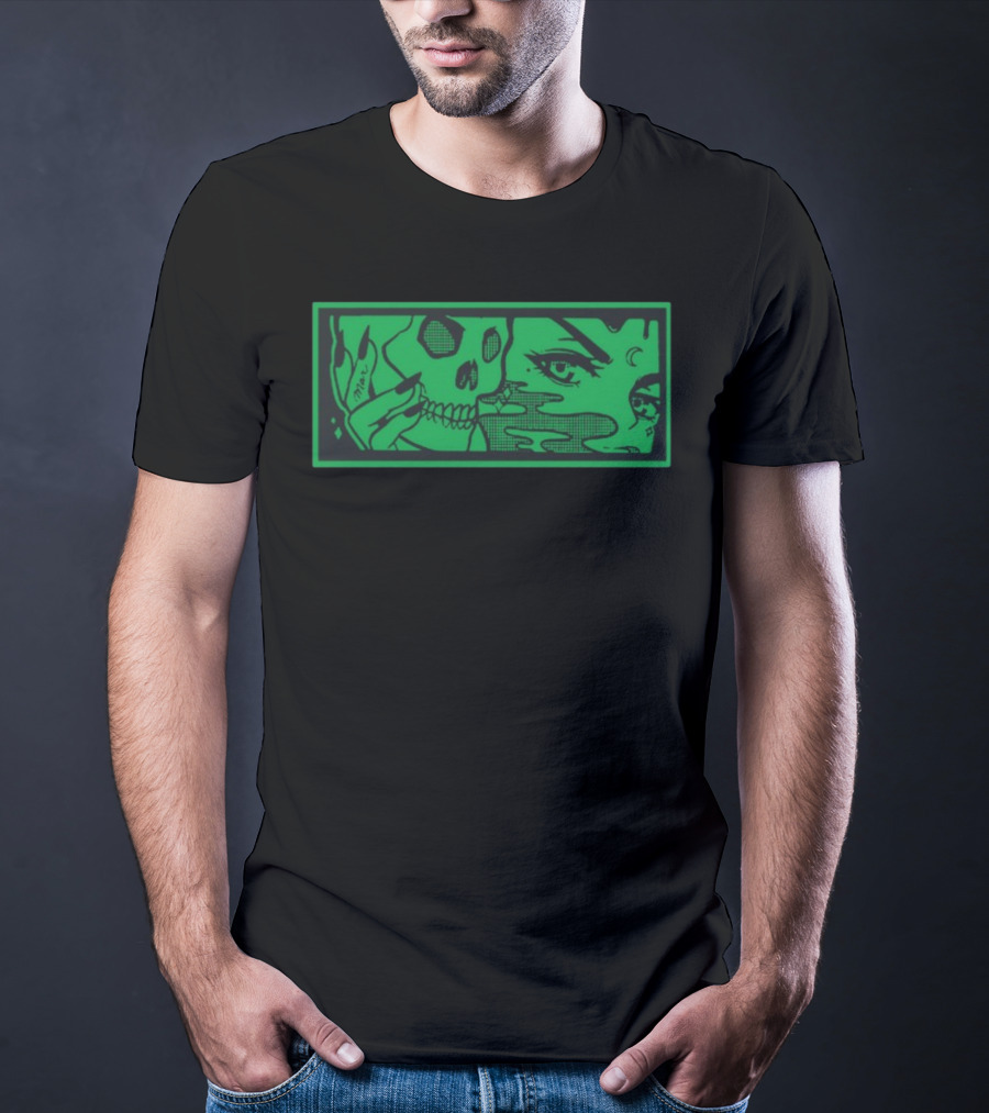 Max Smoking Skull Art Green T-Shirt