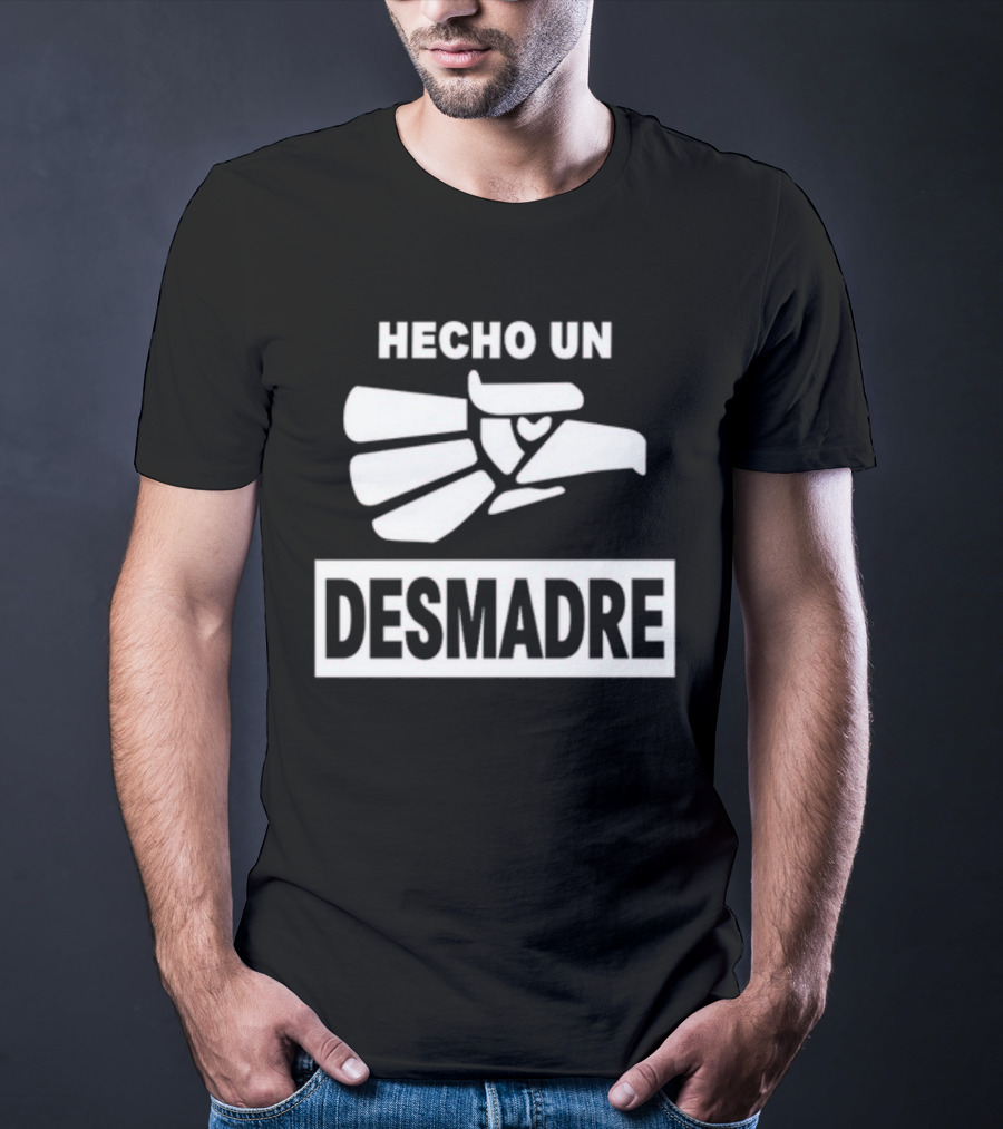 Hecho Un Desmadre Laura Martínez Aguila Mexicana Iconografía Expandida T-Shirt