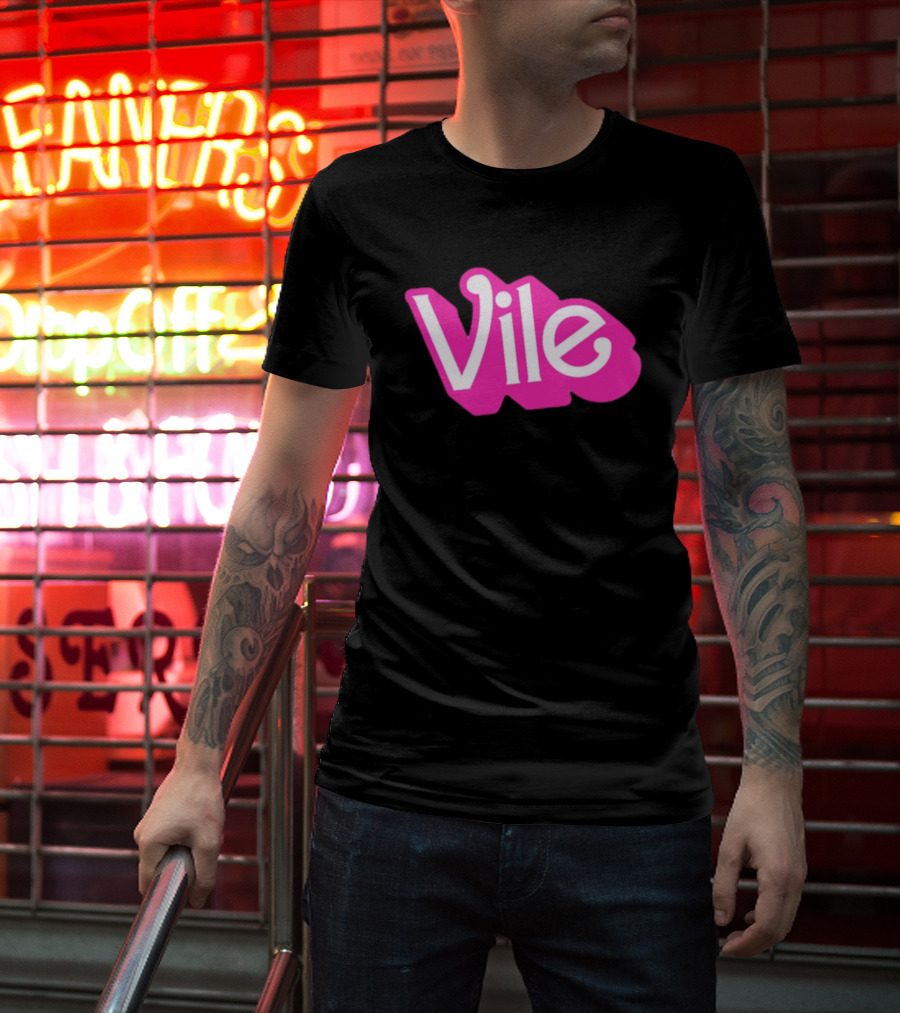 Louise Distras Vile Barbie Punk T-Shirt