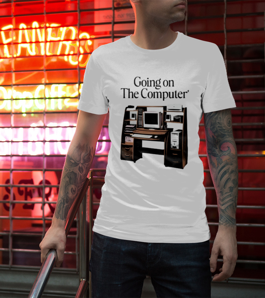 Going On The Computer In Loving Memory 1995-2207 Retro Desktop Setup T-Shirt