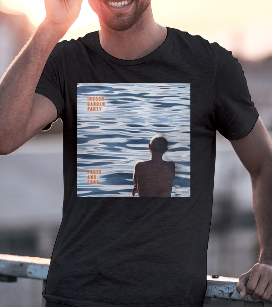 Russell Crowe Indoor Garden Party Prose And Cons Water Reflection T-Shirt