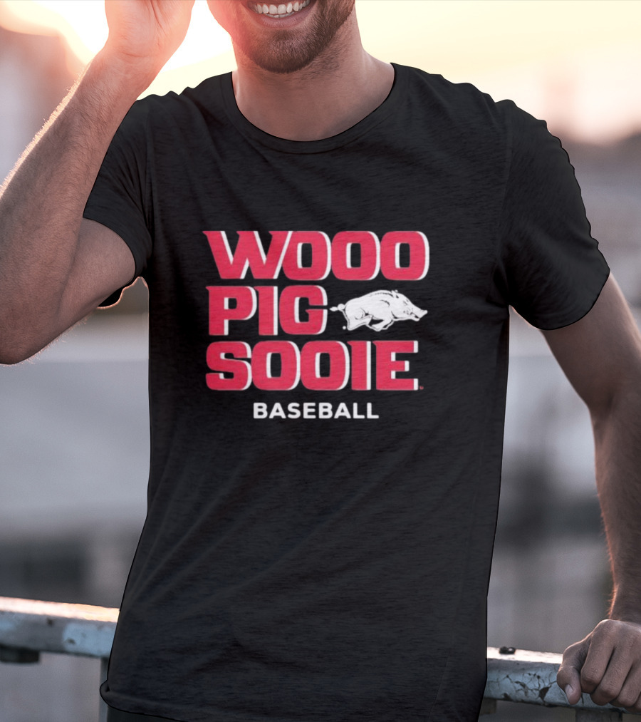 Wooo Pig Sooie Arkansas Baseball Black Pig T-Shirt