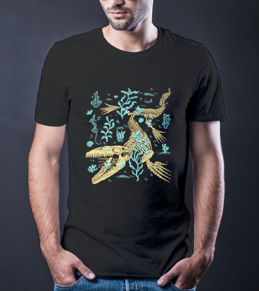 Mosasaurus Fossils Fitas Underwater Skeleton And Seaweed Scene T-Shirt