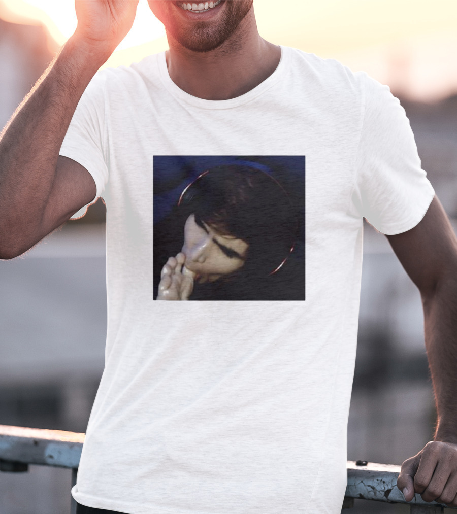 Streamer Damon Fizzy Toe Sucking Image With Headphones T-Shirt