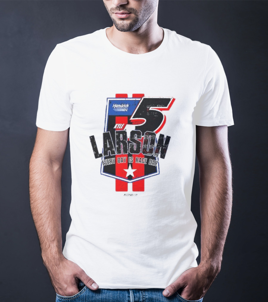 Kyle Larson Hendrick Motorsports Number 5 Every Day Is Race Day Flag T-Shirt