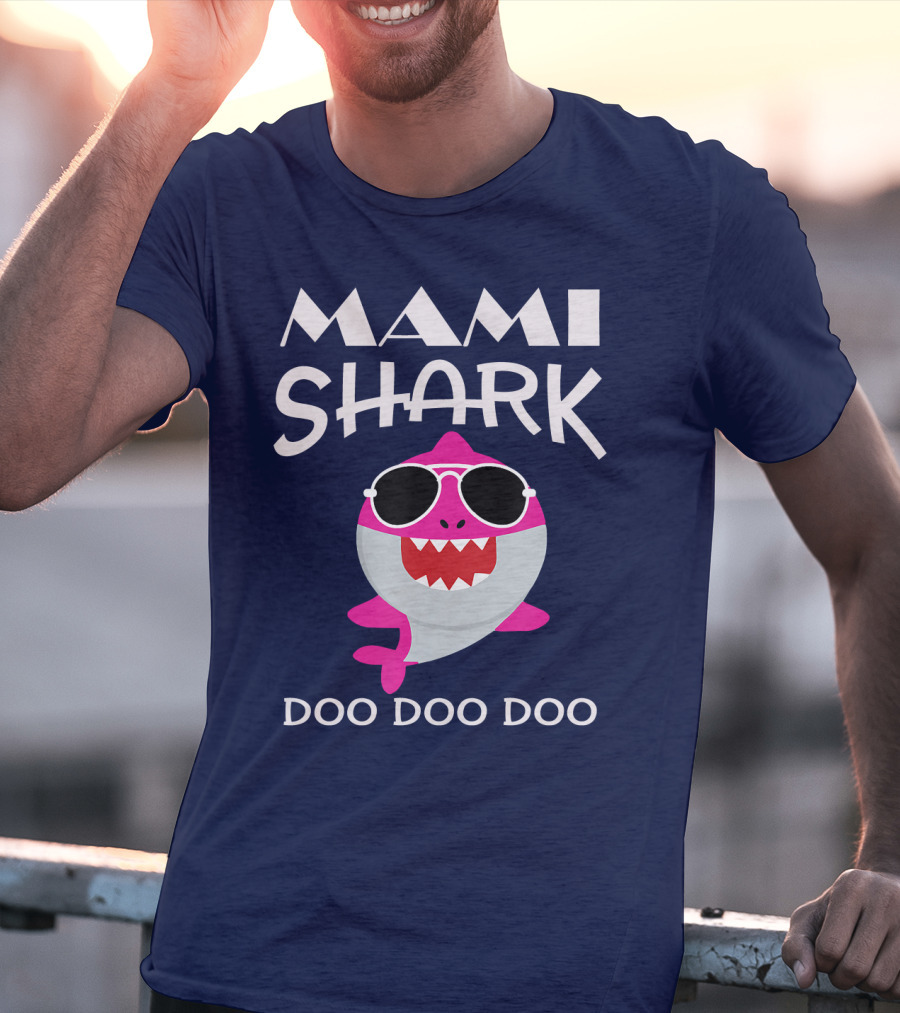 Mami Shark Doo Doo Doo Sunglasses Pink Cartoon T-Shirt