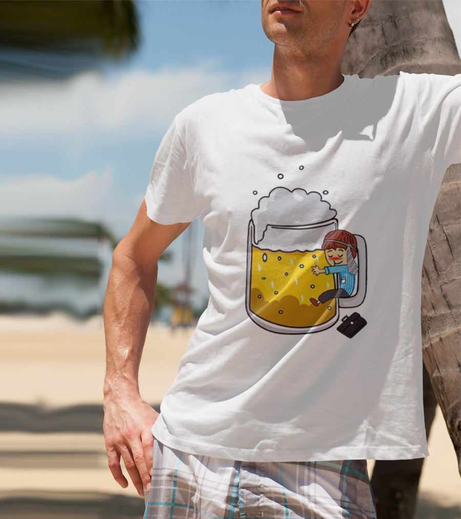 Beer Mug Hug With Traveler Cartoon Character T-Shirt