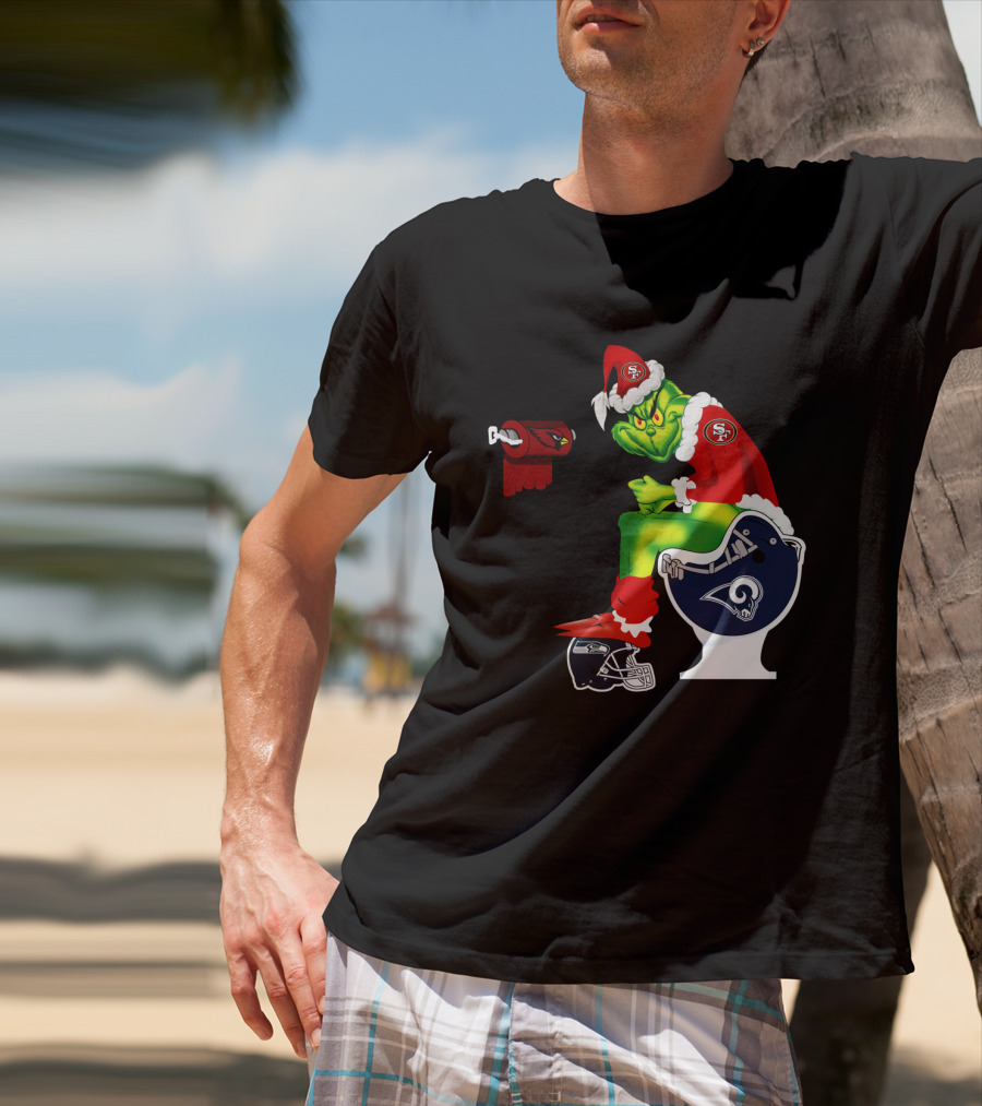 49ers Grinch On Rams Toilet With Cardinals Toilet Paper Seahawks Helmet T-Shirt