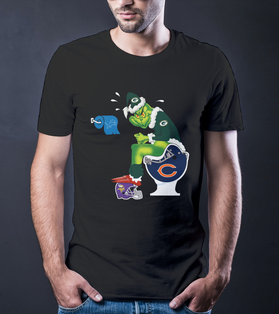 Packers Grinch Sitting On Bears Toilet Using Lions Paper With Vikings Helmet Shoes T-Shirt