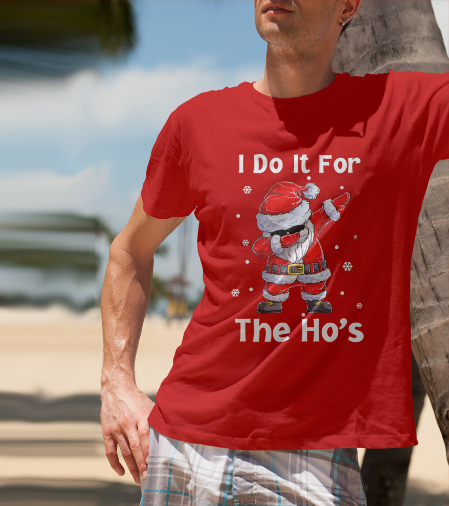 Dabbing Santa I Do It For The Ho's Christmas Outfit With Snowflakes T-Shirt