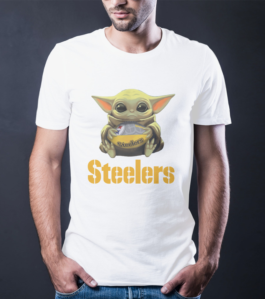 Baby Yoda Hug Steelers Football Team T-Shirt