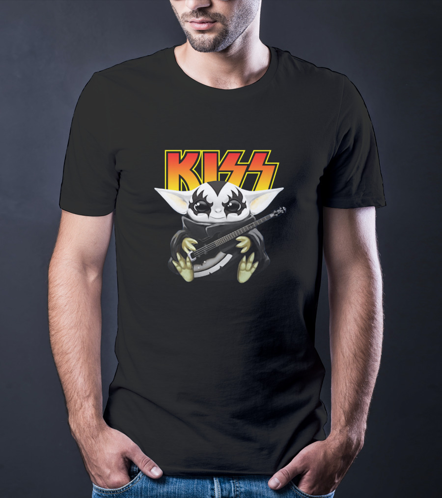 Baby Yoda Kiss Rock Bass Player T-Shirt