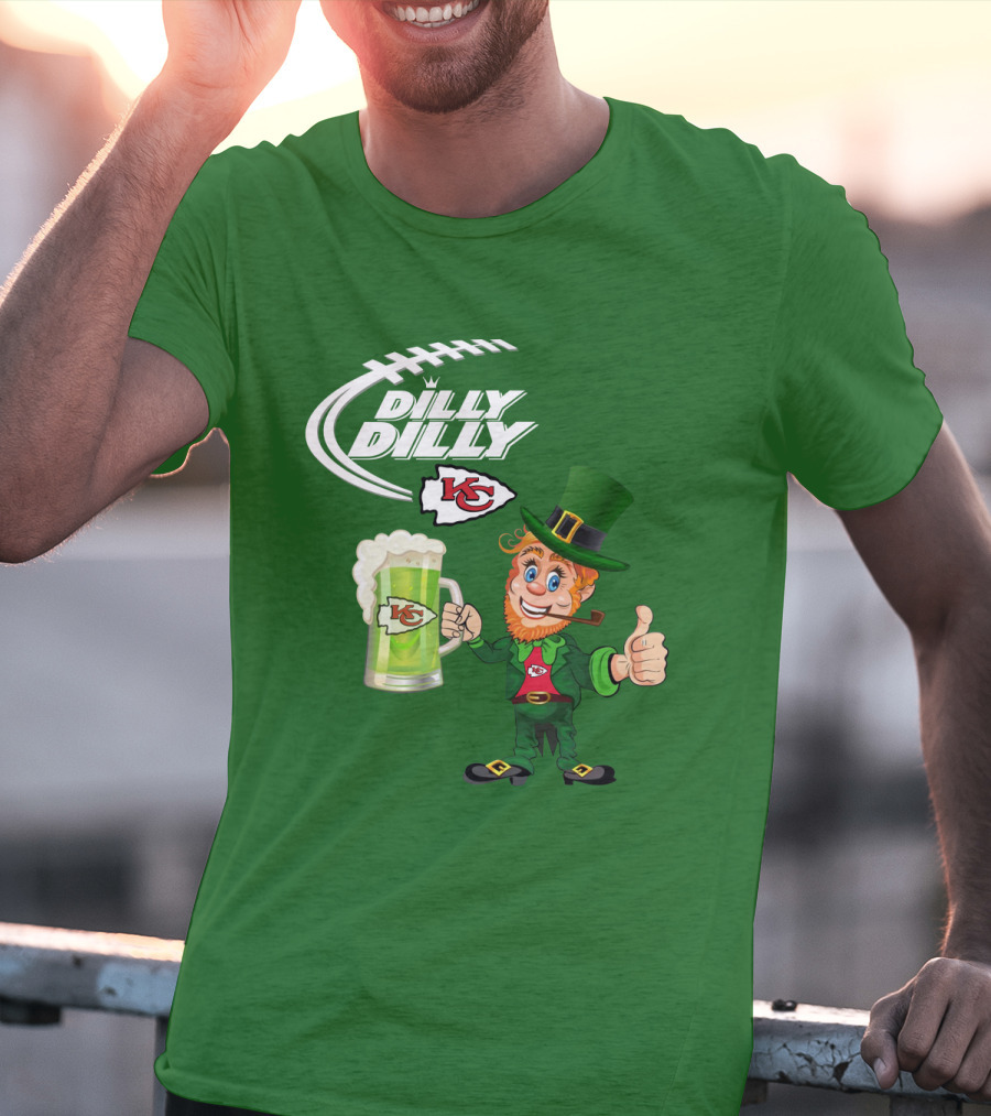 Dilly Dilly Chiefs Leprechaun St Patrick's Day Drink T-Shirt
