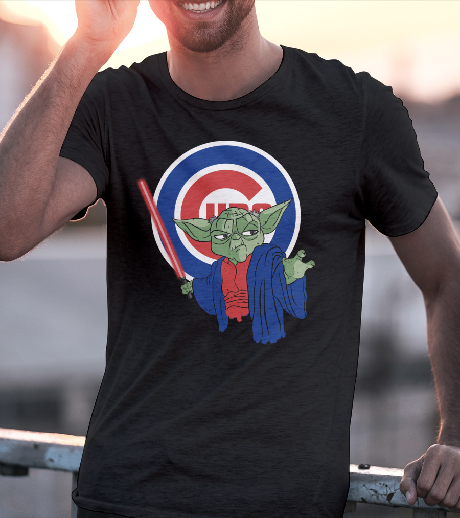 Cubs Yoda With Lightsaber And Chicago Cubs T-Shirt