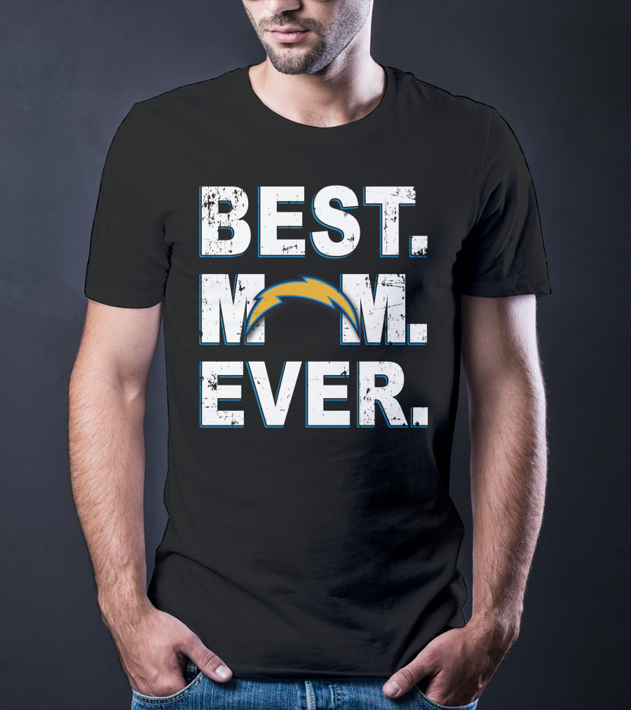 Best Mom Ever Chargers Bolt Fan T-Shirt