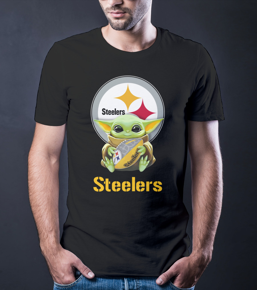 Star Wars Baby Yoda Hug Steelers Football Fan Tailgate T-Shirt
