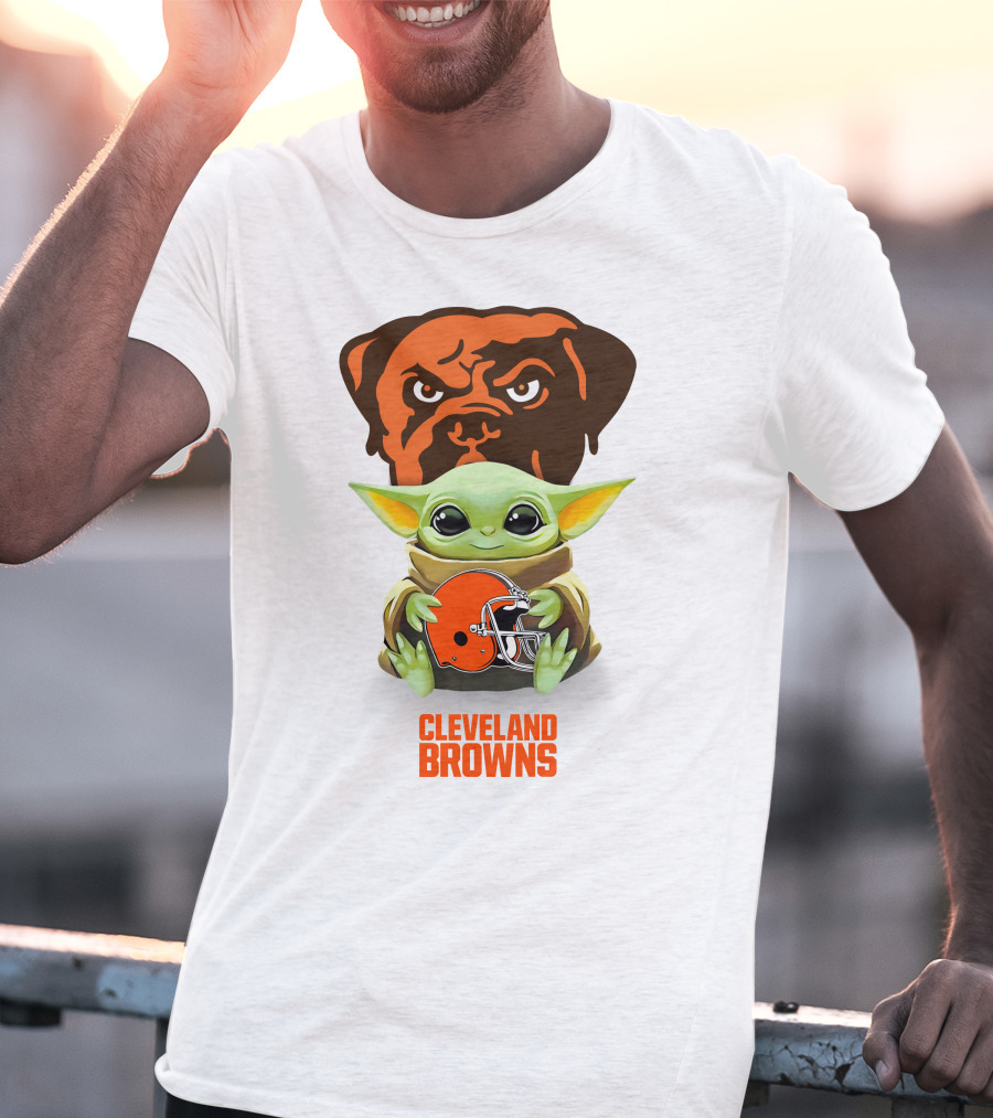 Grogu Holding Cleveland Browns Helmet With Brown Dog T-Shirt