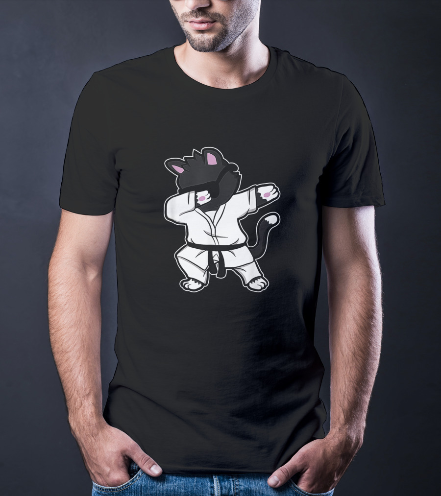 Karate Girls Love Funny Dabbing Karate Cat In Gi T-Shirt