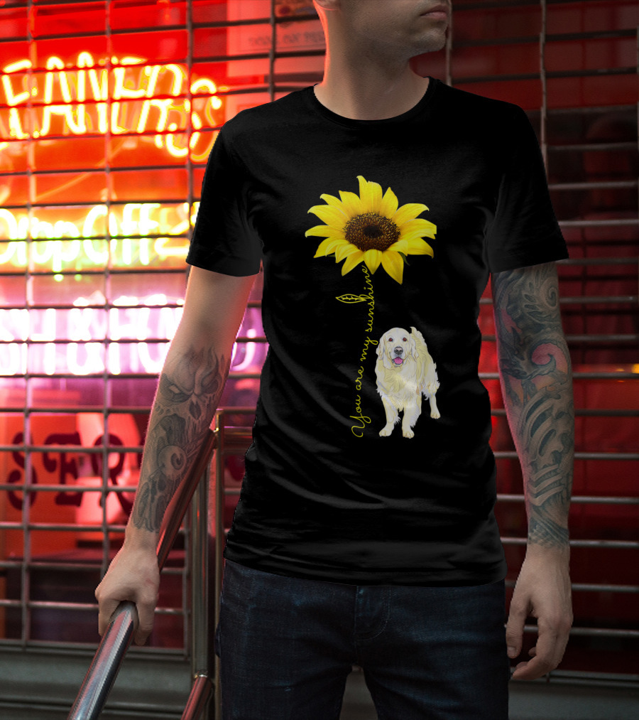 You Are My Sunshine Golden Retriever Mom Mother's Day Sunflower T-Shirt