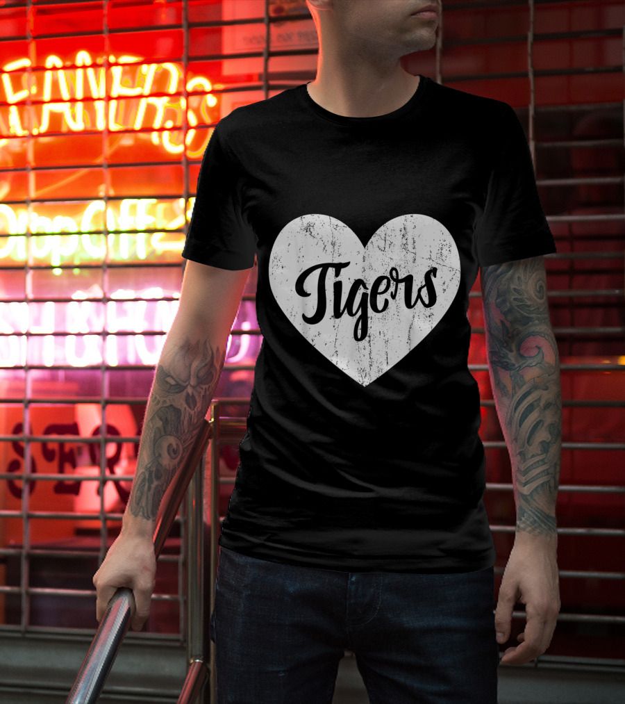 Tigers School Team Spirit Cute Heart Mascot Fan T-Shirt