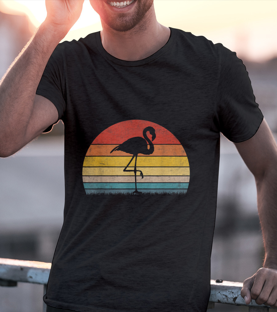 Vintage Sunset Trendy Animal Flamingo T-Shirt