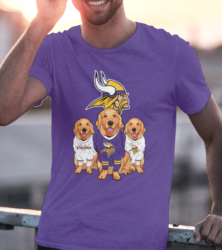 Minnesota Vikings Golden Retrievers T-Shirt