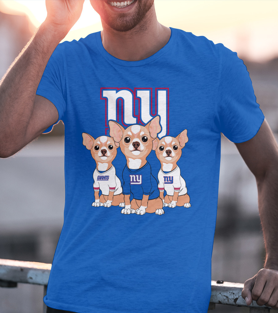 New York Giants Chihuahua Trio T-Shirt