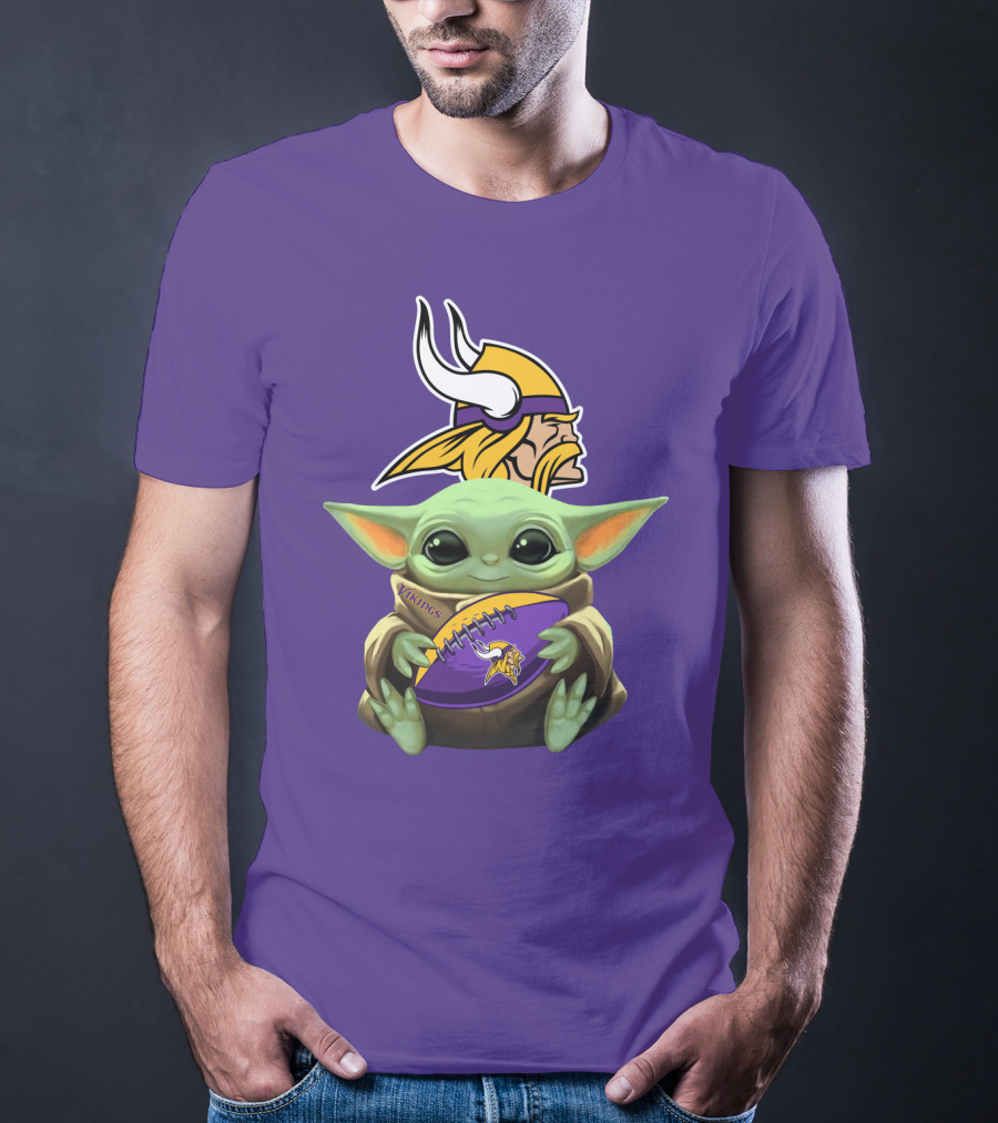 Babyyoda Minnesota Vikings Fan With Football T-Shirt