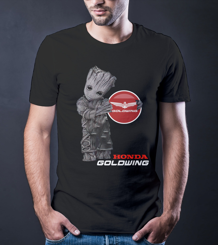 Honda Goldwing Groot Holding Red Winged T-Shirt