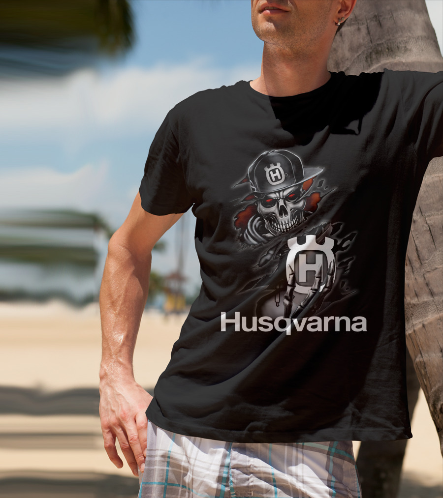 Husqvarna Skull With Cap And Logo T-Shirt