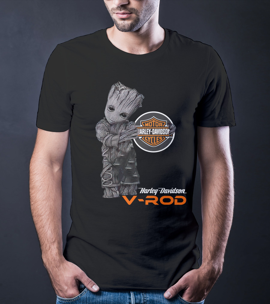 Groot Harley Davidson V-Rod Motor Cycles T-Shirt