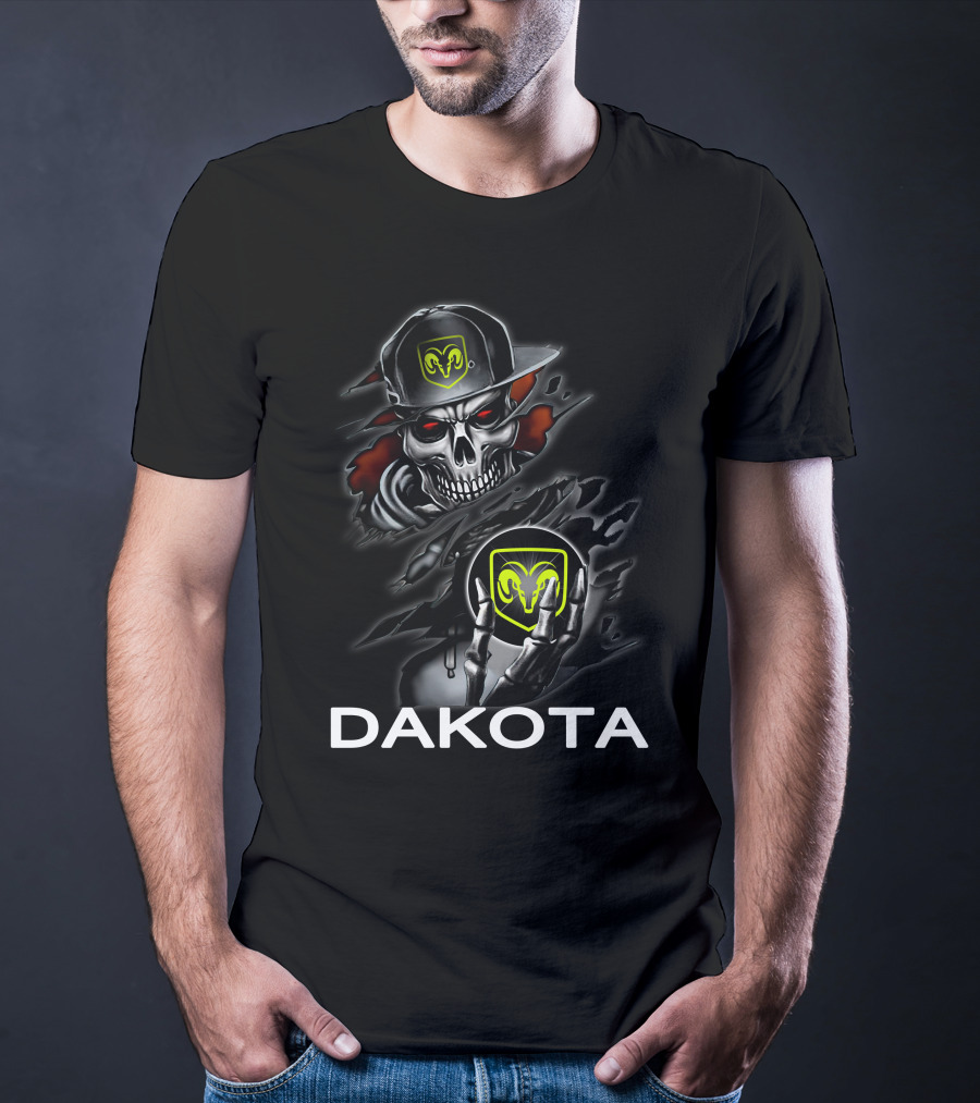 Dakota Skull With Ram Logo Cap And Rip Effect T-Shirt